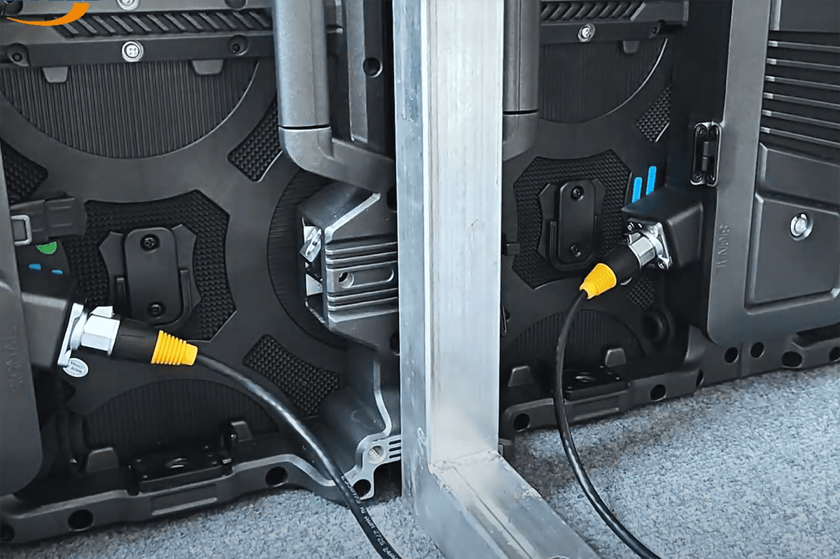 video wall installation - 3