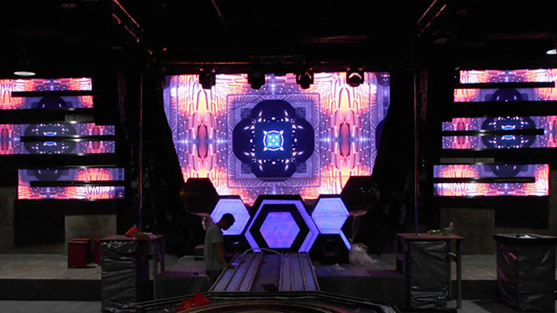 DJ-LED-Screen-4 - LED Screen Board Custom-shaped LED screen surrounding a DJ booth