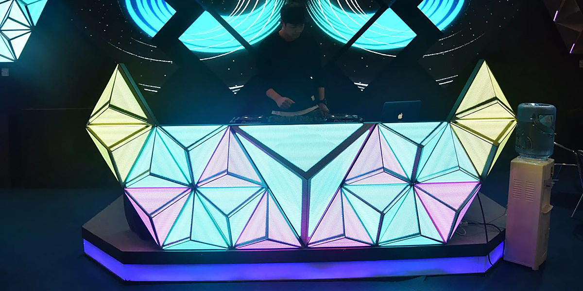 dj1-scaled-1 - LED Screen Board EA500C6 rental DJ LED screen at a Mozambique party stage